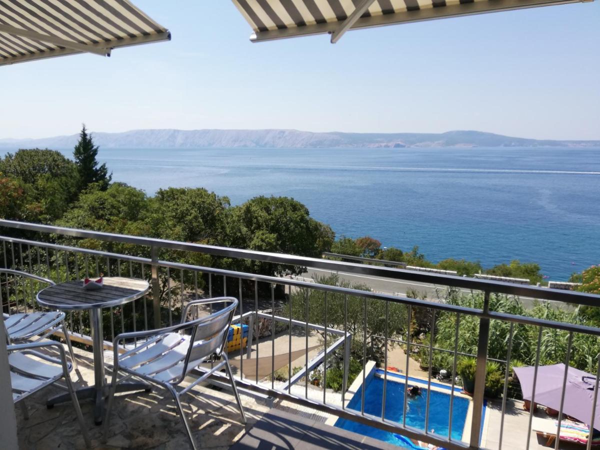 Loft-Beach-Apartments Ratko Novi Vinodolski Buitenkant foto