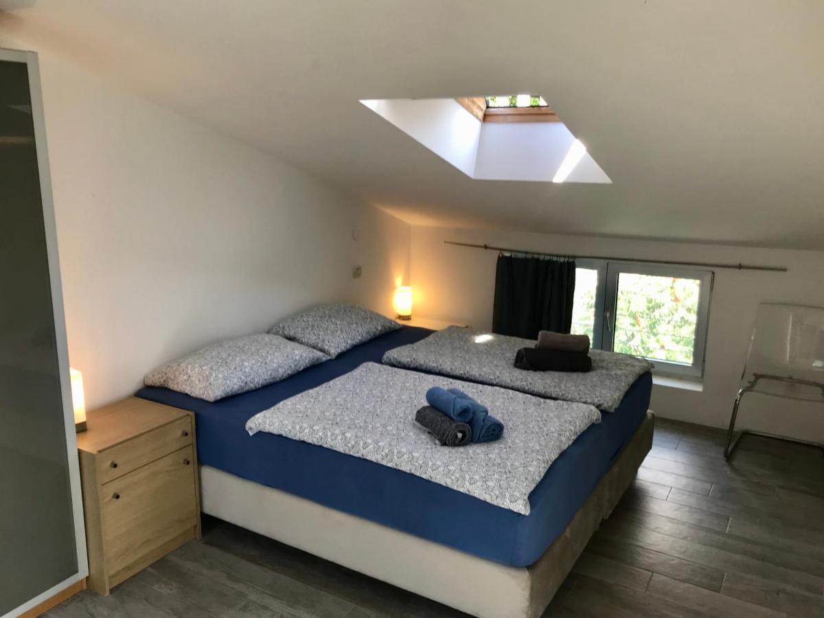 Loft-Beach-Apartments Ratko Novi Vinodolski Buitenkant foto