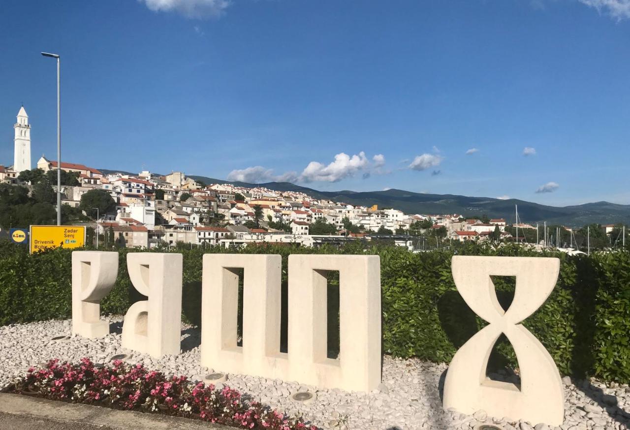Loft-Beach-Apartments Ratko Novi Vinodolski Buitenkant foto