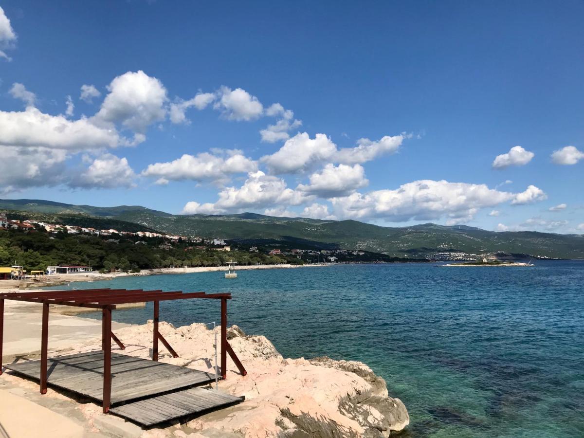 Loft-Beach-Apartments Ratko Novi Vinodolski Buitenkant foto
