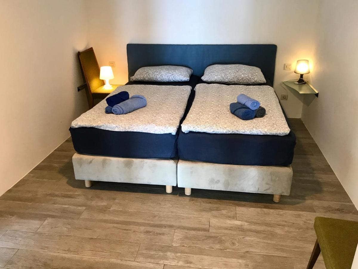 Loft-Beach-Apartments Ratko Novi Vinodolski Buitenkant foto