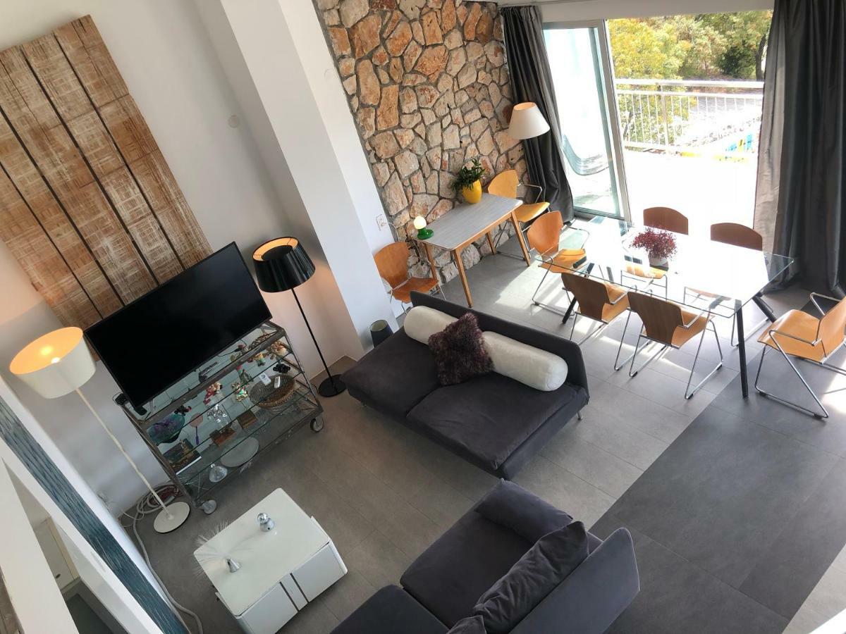 Loft-Beach-Apartments Ratko Novi Vinodolski Buitenkant foto